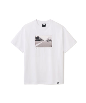 DENNIS MCGRATH X FTC STREET SCENE TEE